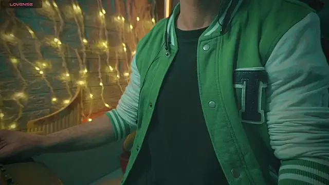 alex-volo online show from 27, 12, 2024