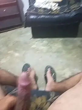 Snapshot of manuelmen211 chatting on 23, 12, 2025 manuelmen211 online show from 23, 12, 2025