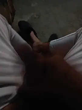 manuelmen211 online show from 3, 7, 2026