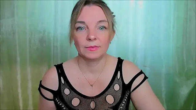 Regina  blue online show from 21, 2, 2025