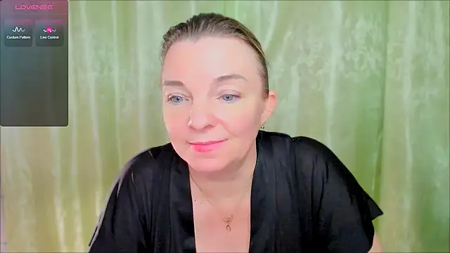 Regina  blue online show from 3, 3, 2025