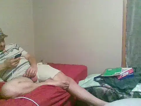 Snapshot of SmokingSloth chatting on 7, 10, 2025 SmokingSloth online show from 7, 10, 2025