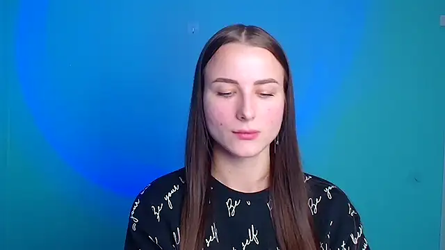 Snapshot of Eva_Janee chatting on 9, 10, 2025 Eva Janee online show from 9, 10, 2025