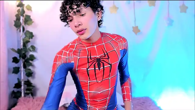 Snapshot of Im_Alejo chatting on 5, 4, 2026 Im Alejo online show from 5, 4, 2026