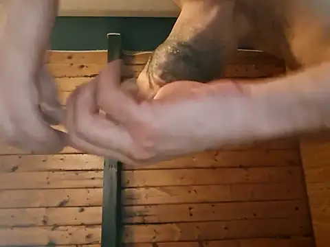 Snapshot of longthicknslick chatting on 12, 11, 2025 longthicknslick online show from 12, 11, 2025