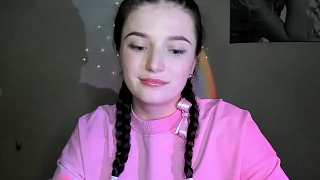 Snapshot of EvaaMillerr99 chatting on 2, 12, 2024 EvaaMillerr99 online show from 2, 12, 2024