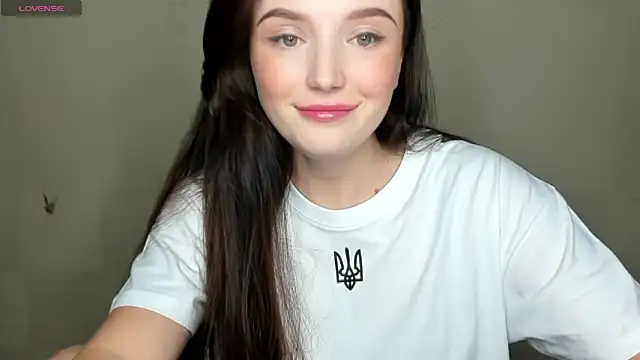 Snapshot of EvaaMillerr99 chatting on 25, 12, 2024 EvaaMillerr99 online show from 25, 12, 2024