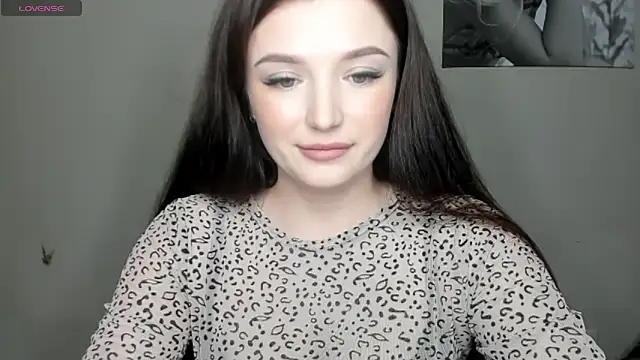 Snapshot of EvaaMillerr99 chatting on 20, 1, 2025 EvaaMillerr99 online show from 20, 1, 2025