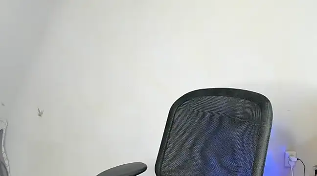 Snapshot of EvaaMillerr99 chatting on 18, 2, 2025 EvaaMillerr99 online show from 18, 2, 2025