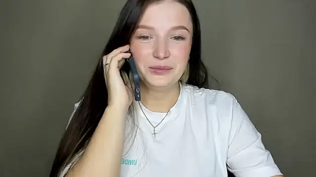 Snapshot of EvaaMillerr99 chatting on 17, 11, 2025 EvaaMillerr99 online show from 17, 11, 2025