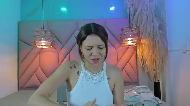 AngelaaCute  online show from 27, 12, 2024