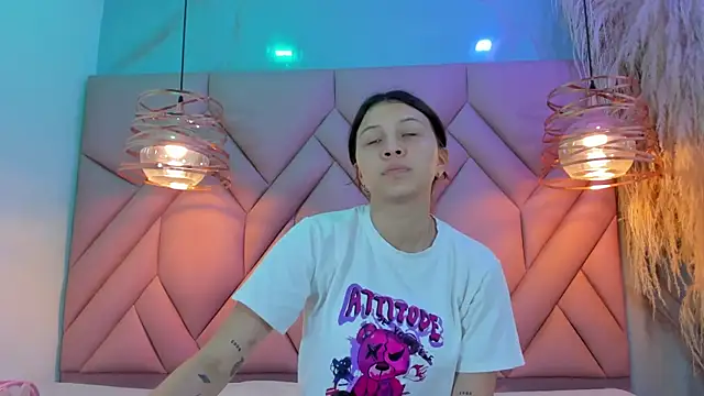 AngelaaCute  online show from 10, 1, 2025