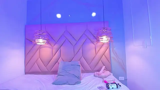 AngelaaCute  online show from 7, 3, 2025