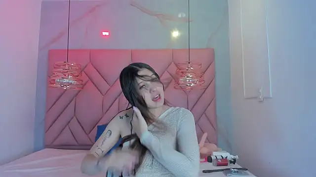 Snapshot of AngelaaCute_ chatting on 6, 5, 2026 AngelaaCute online show from 6, 5, 2026