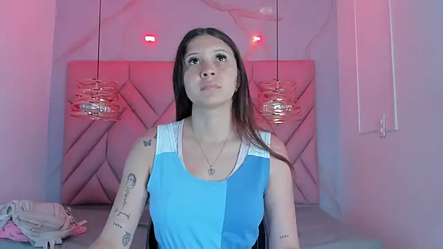 AngelaaCute  online show from 25, 5, 2026