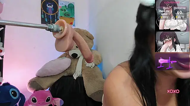 Snapshot of Lizz_Tender chatting on 24, 4, 2026 Lizz Tender online show from 24, 4, 2026