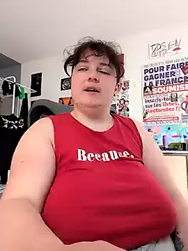 Snapshot of LadyRochester chatting on 22, 4, 2026 LadyRochester online show from 22, 4, 2026