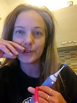 Dark Angel 22 online show from 4, 11, 2025