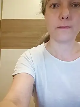 Snapshot of Dark_Angel_22 chatting on 31, 3, 2026 Dark Angel 22 online show from 31, 3, 2026