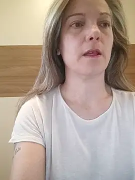 Snapshot of Dark_Angel_22 chatting on 7, 4, 2026 Dark Angel 22 online show from 7, 4, 2026