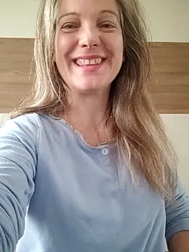 Snapshot of Dark_Angel_22 chatting on 11, 4, 2026 Dark Angel 22 online show from 11, 4, 2026