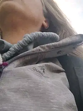 Snapshot of Dark_Angel_22 chatting on 27, 4, 2026 Dark Angel 22 online show from 27, 4, 2026