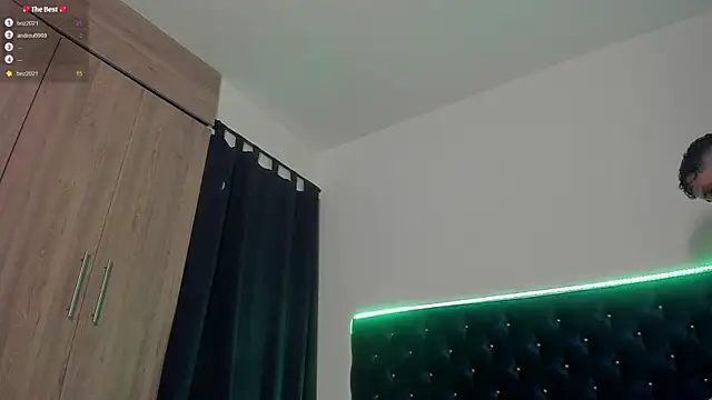 Snapshot of _diegsz_ chatting on 4, 7, 2026 diegsz online show from 4, 7, 2026