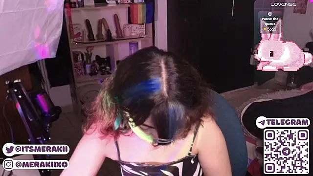 Snapshot of meraki_fraise chatting on 11, 6, 2026 meraki fraise online show from 11, 6, 2026
