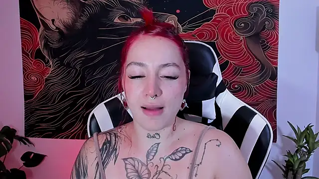 Snapshot of annika_taylor chatting on 5, 7, 2026 annika taylor online show from 5, 7, 2026