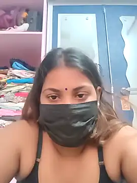 Hotmilfxox online show from 8, 12, 2024