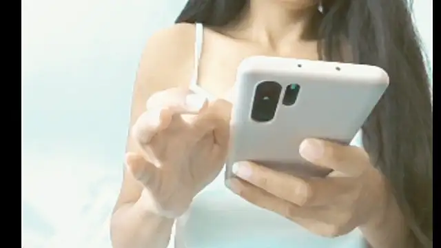 melaniy online show from 1, 11, 2025