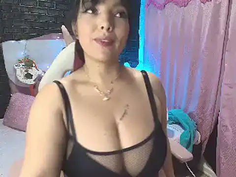loren tits24 online show from 2, 1, 2025