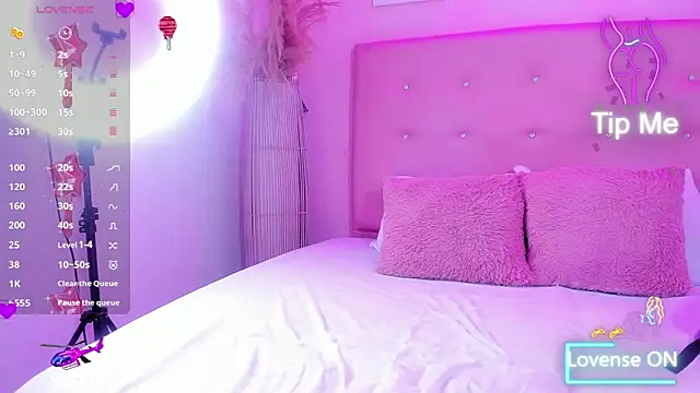 Snapshot of EIMY_BRIGHT chatting on 9, 9, 2025 EIMY BRIGHT online show from 9, 9, 2025