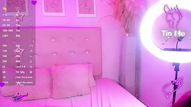 Snapshot of EIMY_BRIGHT chatting on 8, 10, 2025 EIMY BRIGHT online show from 8, 10, 2025