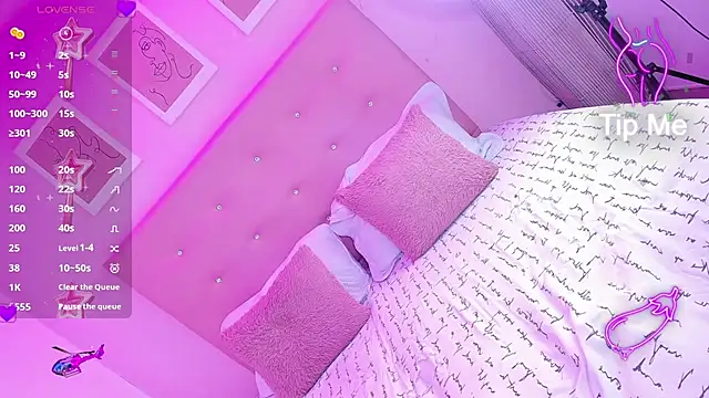 Snapshot of EIMY_BRIGHT chatting on 29, 10, 2025 EIMY BRIGHT online show from 29, 10, 2025