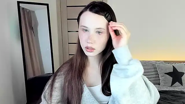 Snapshot of Stella_Sunny chatting on 5, 3, 2026 Stella Sunny online show from 5, 3, 2026