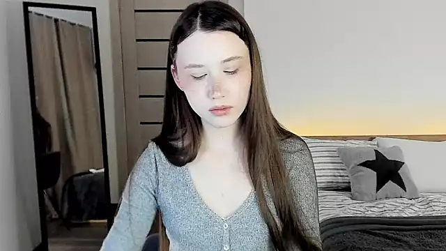 Snapshot of Stella_Sunny chatting on 11, 3, 2026 Stella Sunny online show from 11, 3, 2026