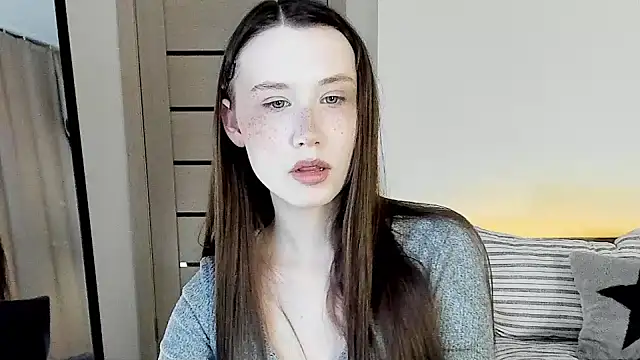 Snapshot of Stella_Sunny chatting on 11, 3, 2026 Stella Sunny online show from 11, 3, 2026