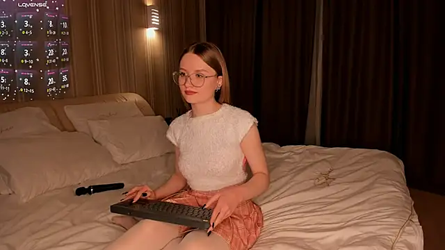 Snapshot of IsabellaTorrance chatting on 24, 1, 2025 IsabellaTorrance online show from 24, 1, 2025