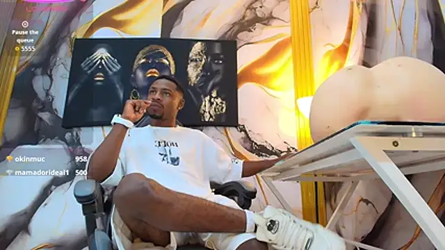 Snapshot of Thomas_shelbys chatting on 1, 3, 2026 Thomas shelbys online show from 1, 3, 2026