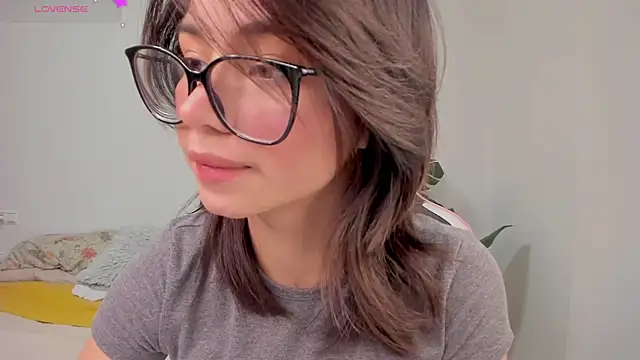 Adriennesexxx online show from 10, 1, 2025