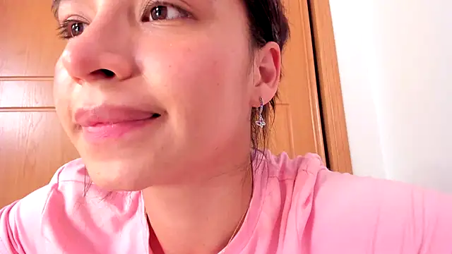 Adriennesexxx online show from 22, 2, 2025