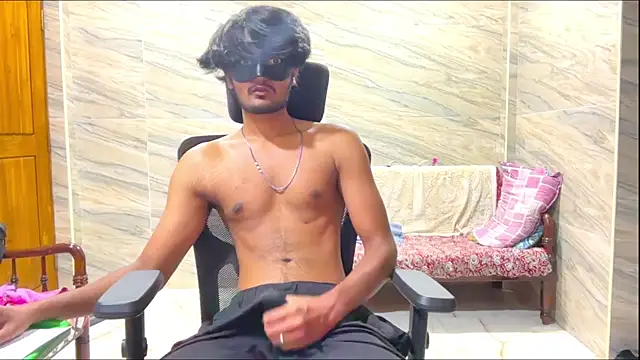 Sato2004xh online show from 24, 11, 2025