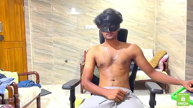 Snapshot of Sato2004@xh chatting on 12, 4, 2026 Sato2004xh online show from 12, 4, 2026