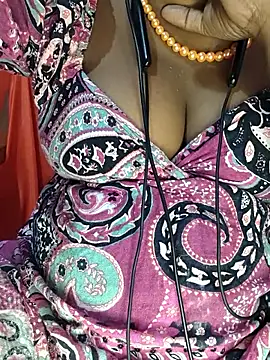 Snapshot of Anjali_cute-Pondati chatting on 23, 9, 2025 Anjali cute-Pondati online show from 23, 9, 2025