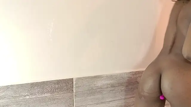 Snapshot of NatazhaQueen chatting on 12, 4, 2026 NatazhaQueen online show from 12, 4, 2026