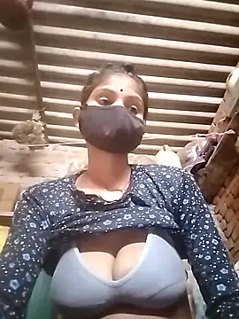 Snapshot of Ritu-0143 chatting on 15, 4, 2026 Ritu-0143 online show from 15, 4, 2026