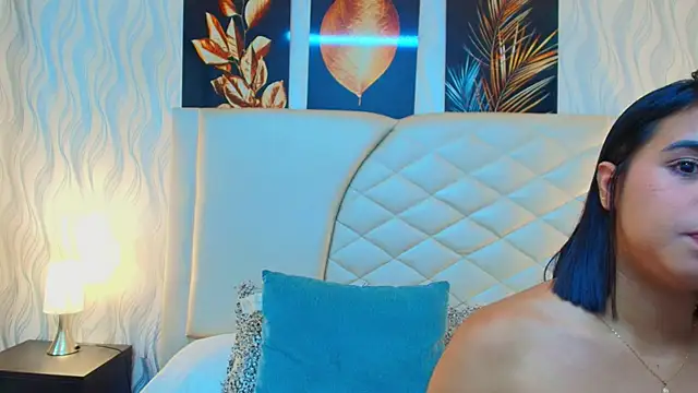 Snapshot of Amberr_Greyy chatting on 12, 9, 2025 Amberr Greyy online show from 12, 9, 2025