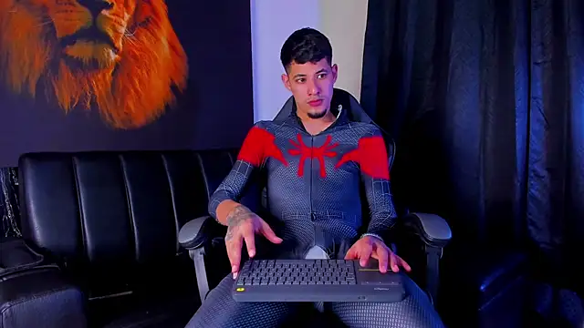 kyle smithxx online show from 29, 10, 2025