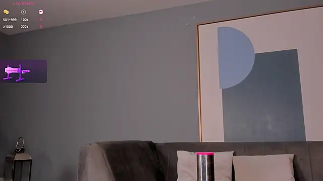 DolcieElliot online show from 2, 1, 2025